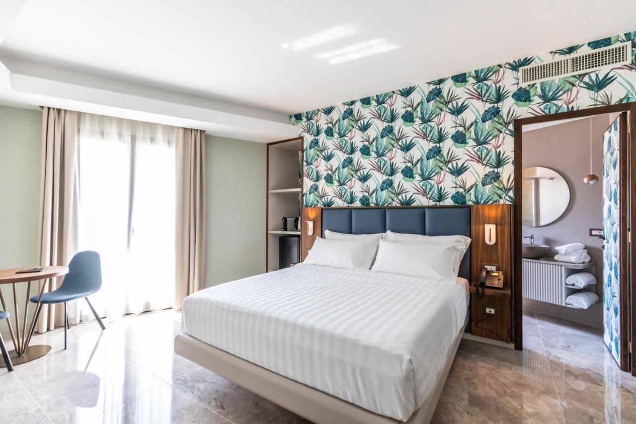 Solmaris Tropea Rooms & Suites Zewnętrze zdjęcie