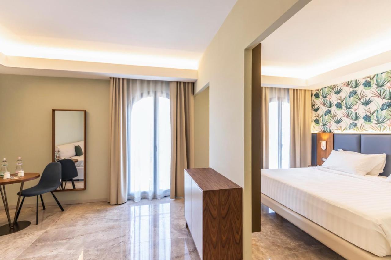 Solmaris Tropea Rooms & Suites Zewnętrze zdjęcie