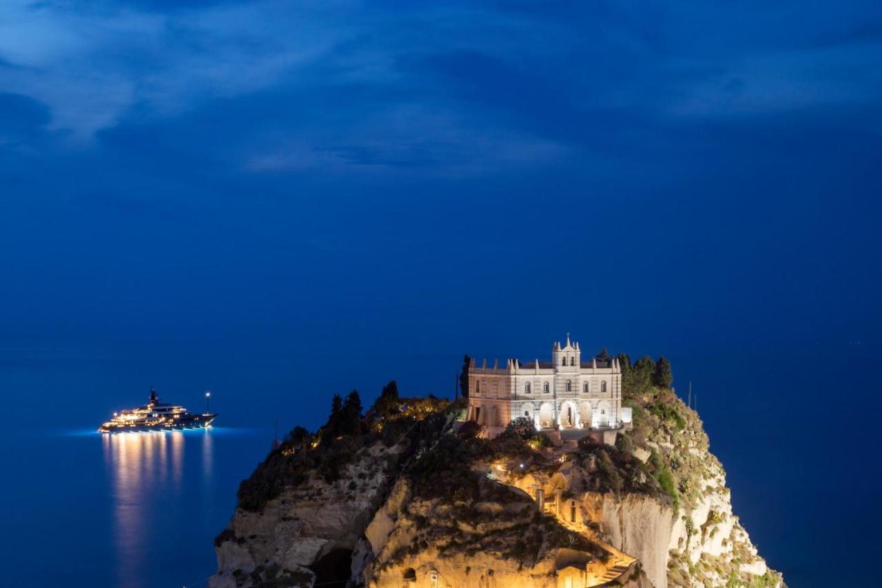 Solmaris Tropea Rooms & Suites Zewnętrze zdjęcie
