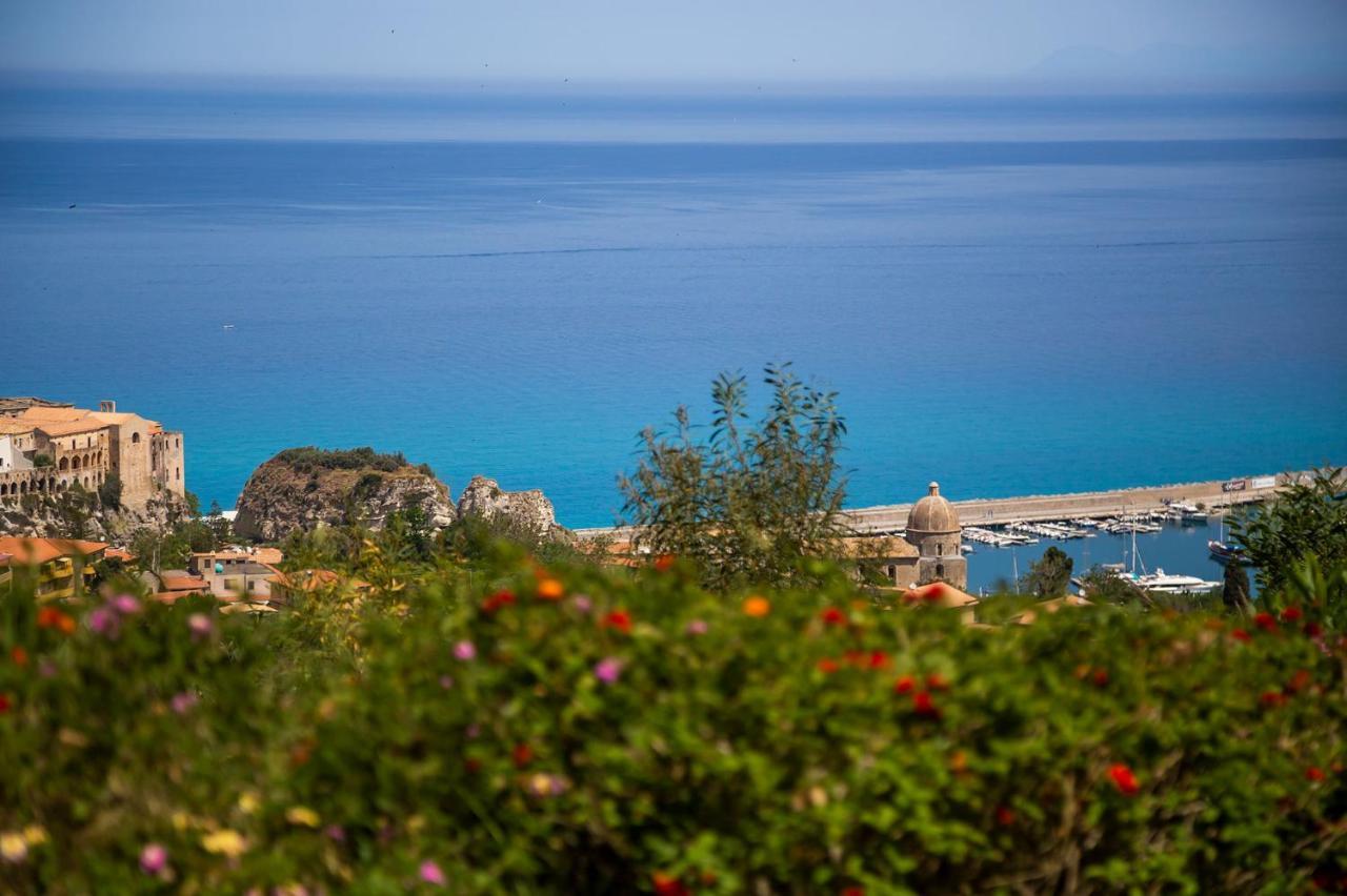 Solmaris Tropea Rooms & Suites Zewnętrze zdjęcie